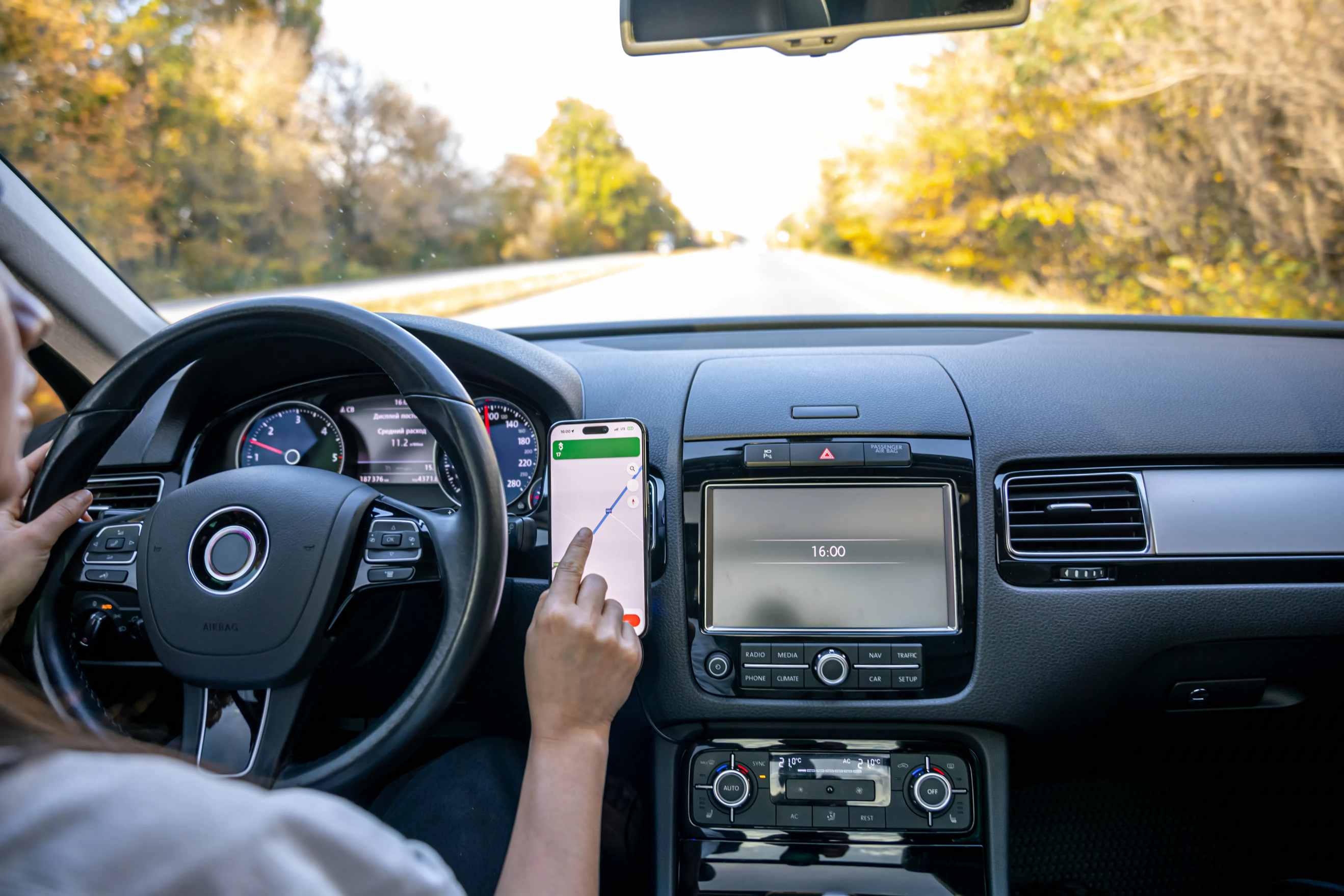 Why a Secure Car Mount Is Better Than Holding Your Phone